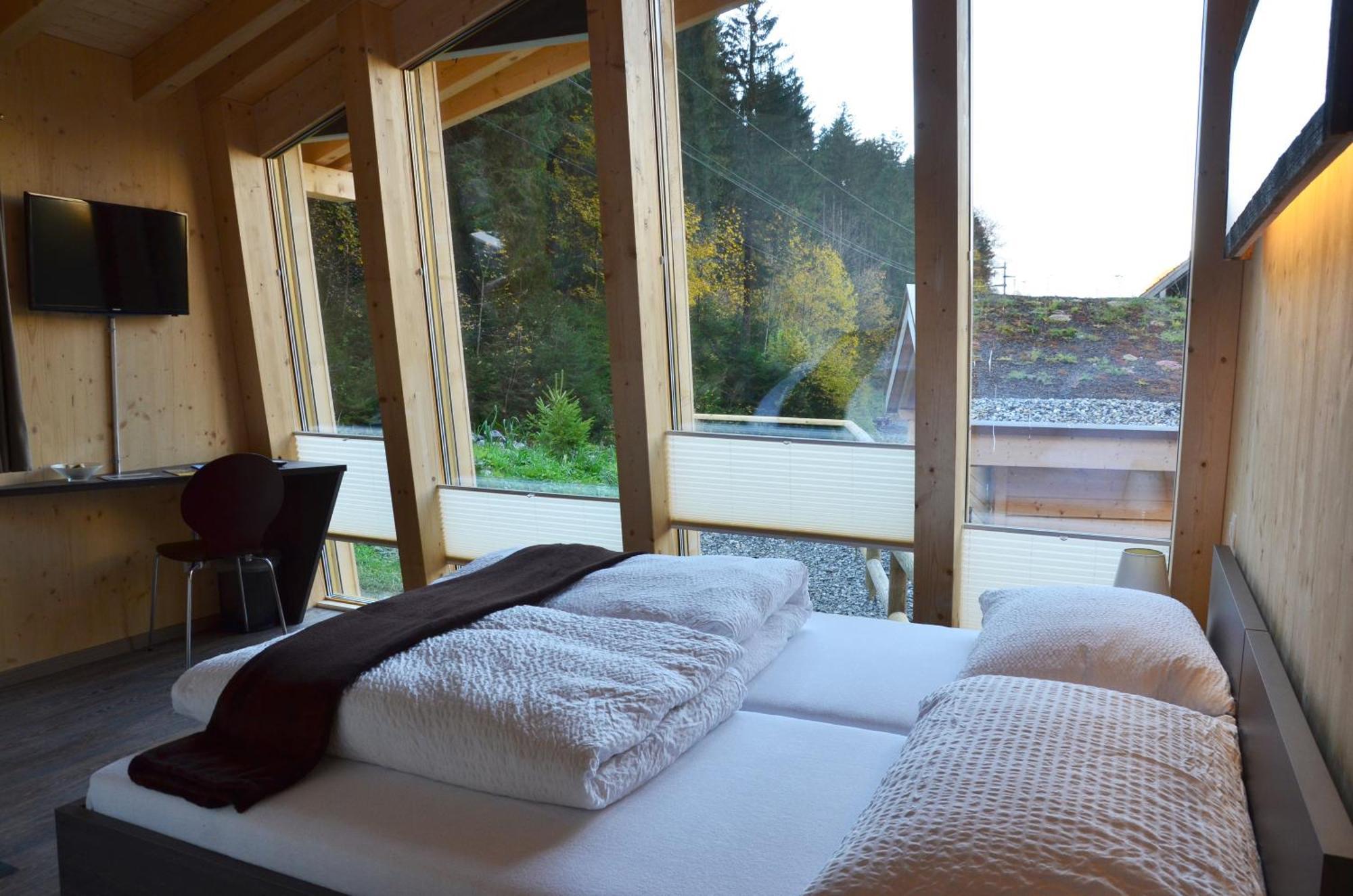 Huettenhotel Husky Lodge Muotathal Rom bilde
