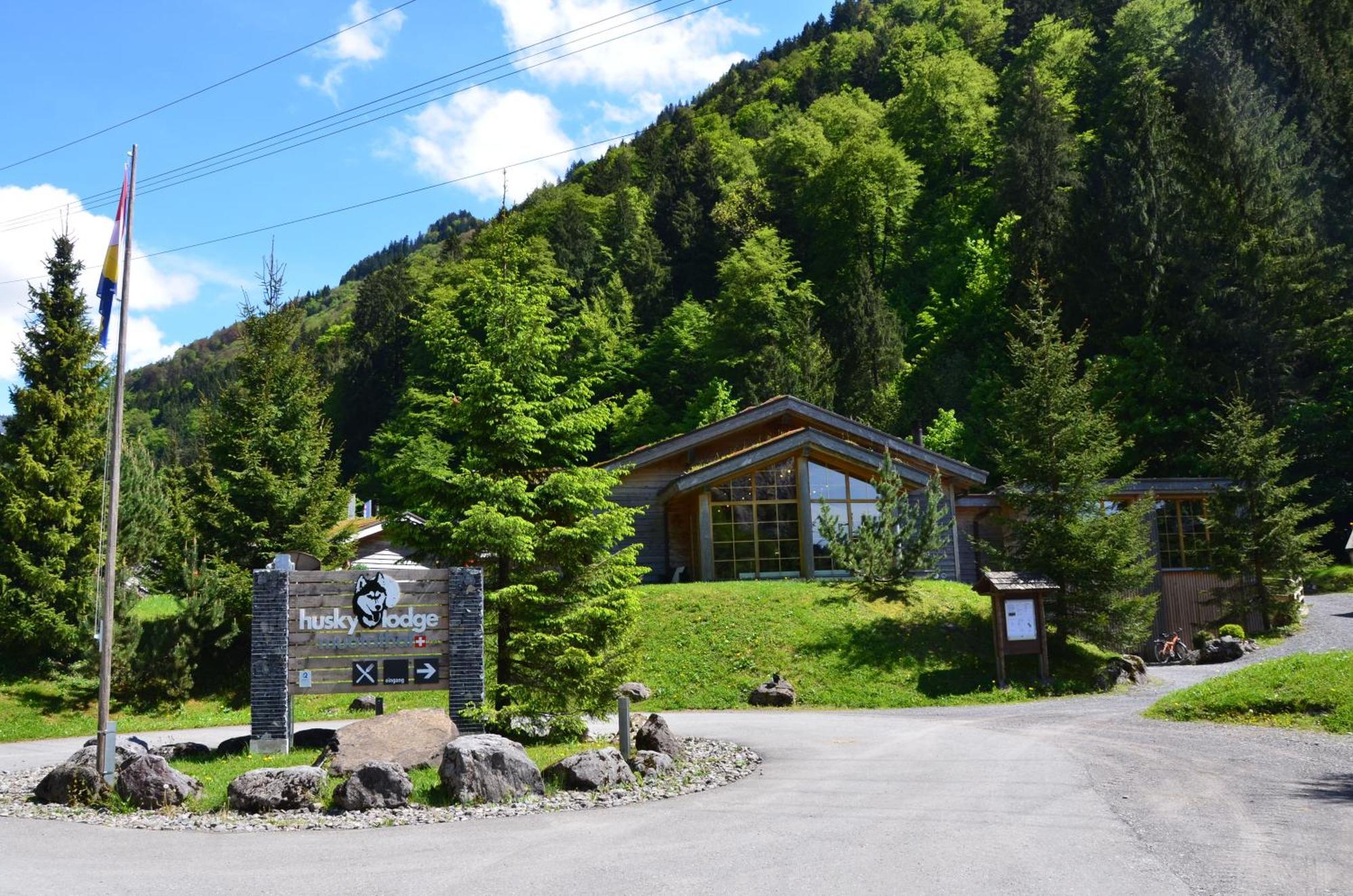Huettenhotel Husky Lodge Muotathal Eksteriør bilde