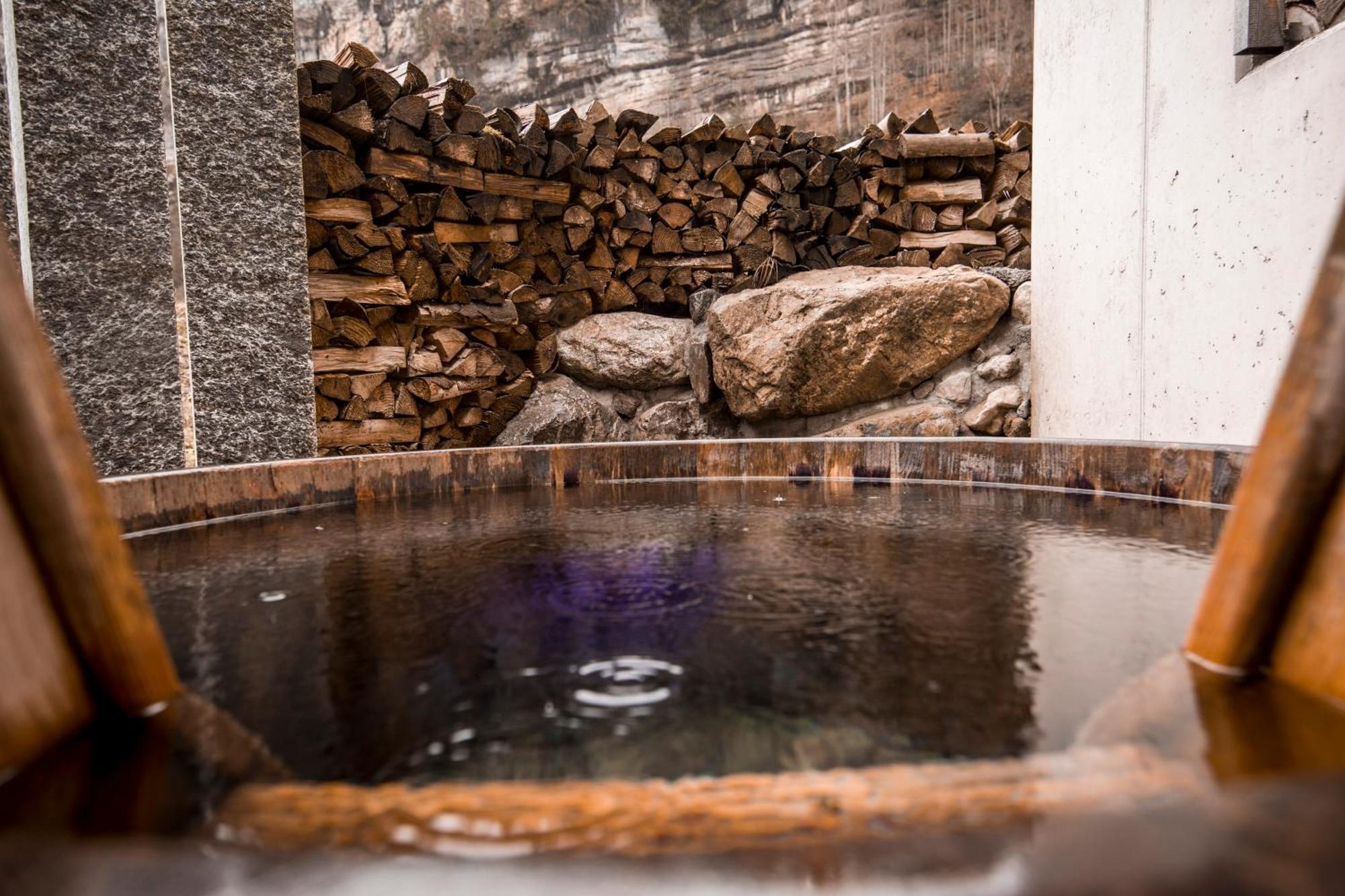 Huettenhotel Husky Lodge Muotathal Eksteriør bilde