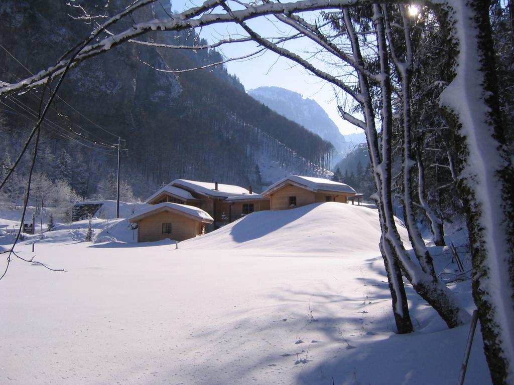 Huettenhotel Husky Lodge Muotathal Eksteriør bilde