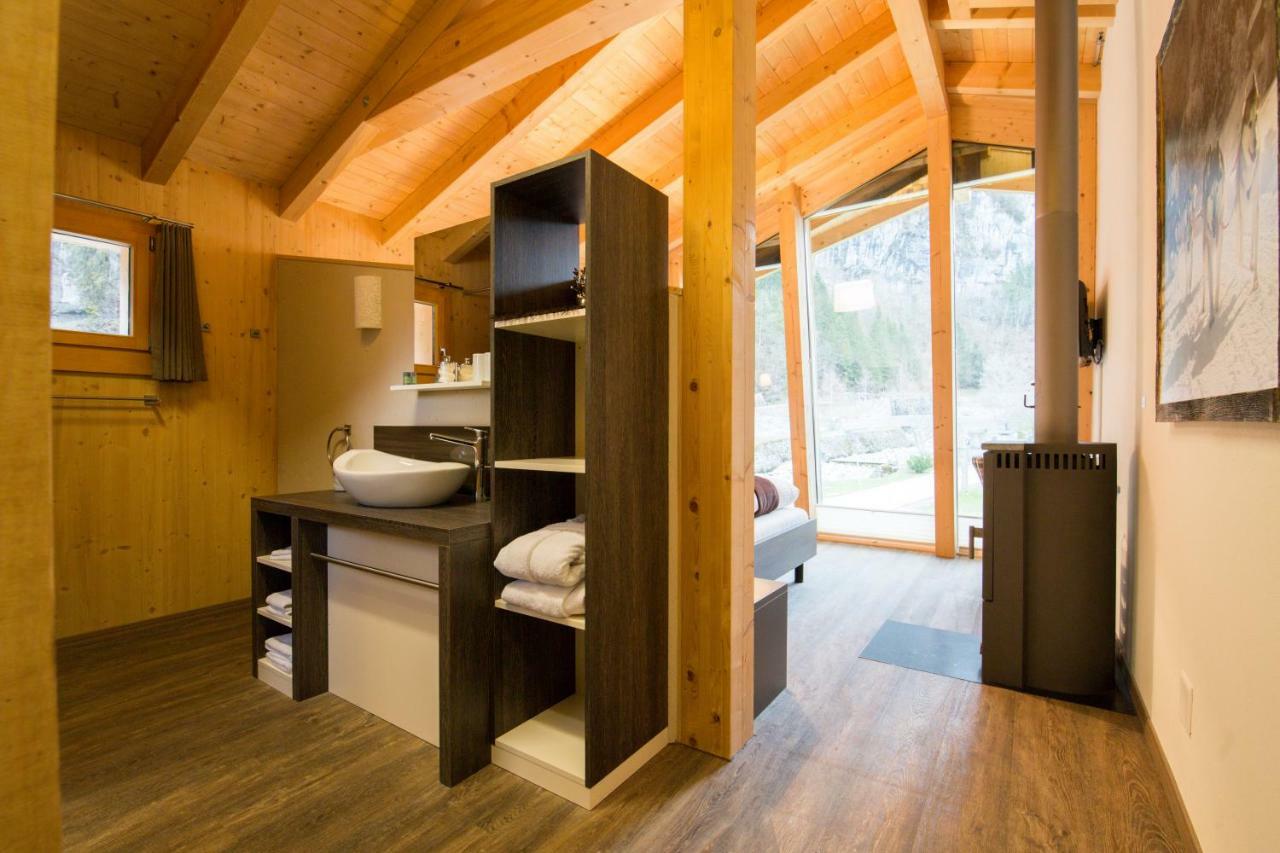 Huettenhotel Husky Lodge Muotathal Eksteriør bilde